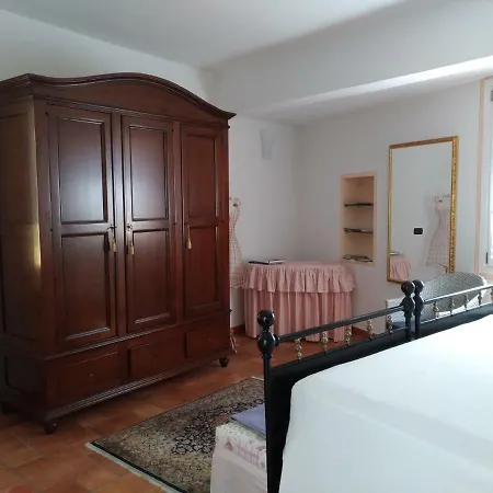 La Corte Bed & Breakfast *